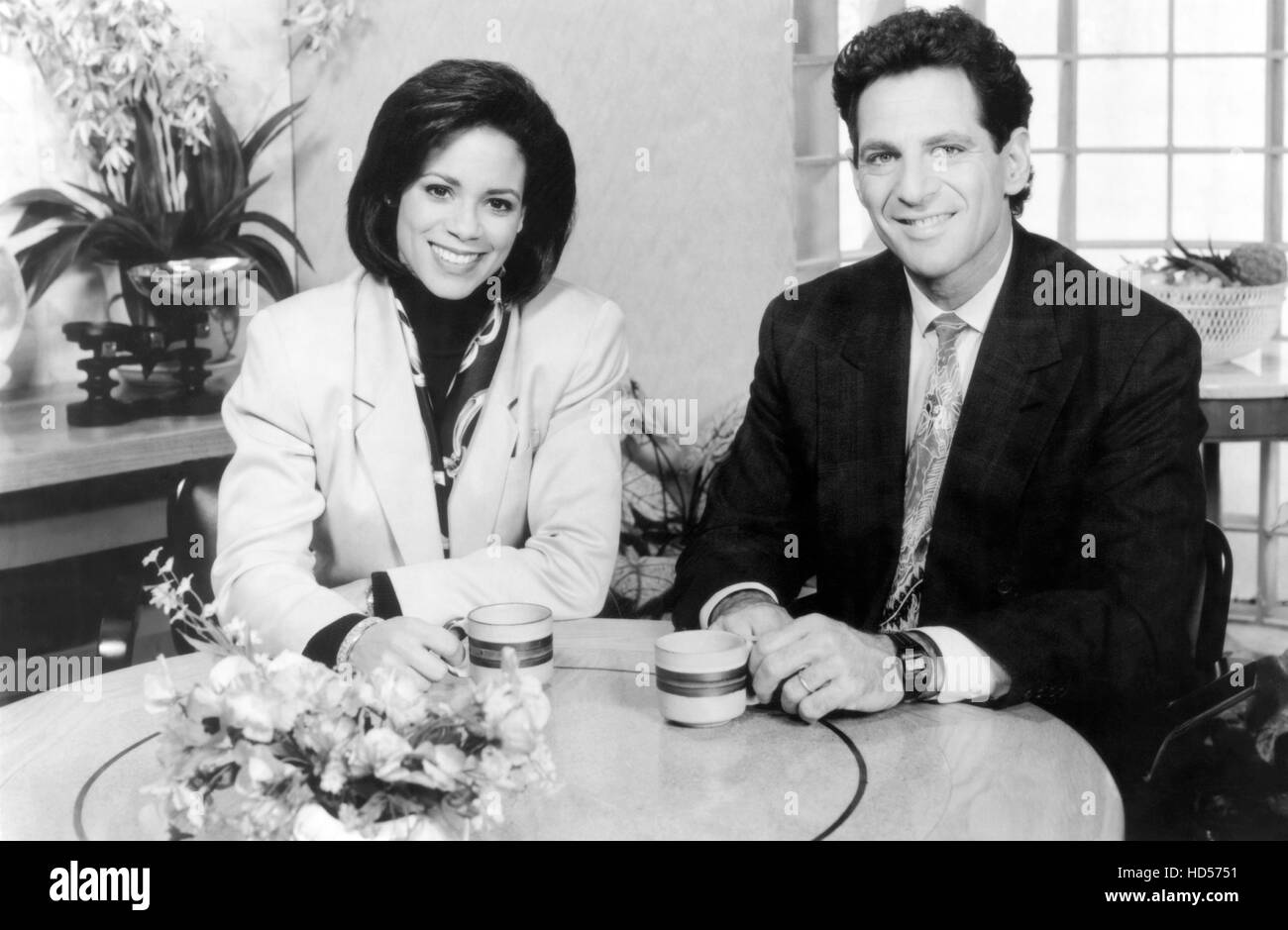 GOOD MORNING AMERICA WEEKEND EDITION (aka GOOD MORNING AMERICA SUNDAY),  from left: Dana King, Bill Ritter, (1993), 1993-. © ABC Stock Photo - Alamy