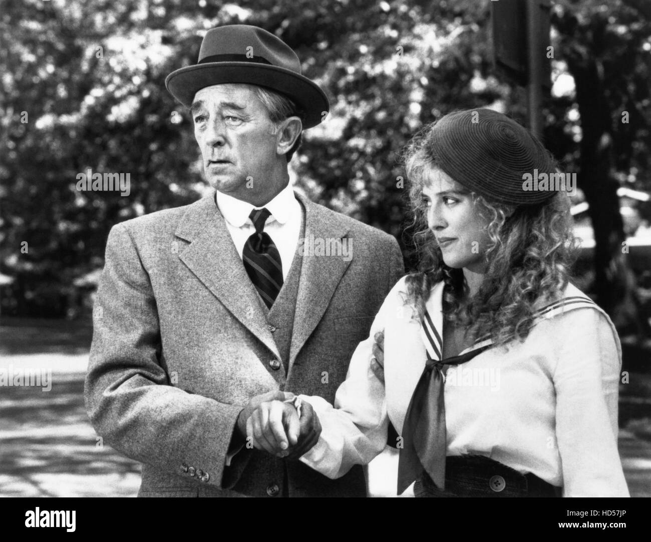 THE HEARST AND DAVIES AFFAIR, from left: Robert Mitchum as william