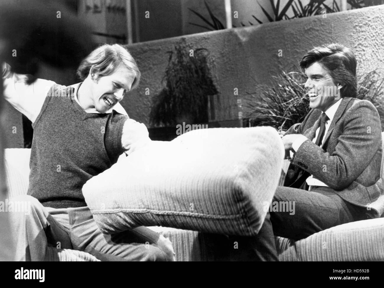 THE JOHN DAVIDSON SHOW, (from left) Ron Howard, John Davidson, (aired