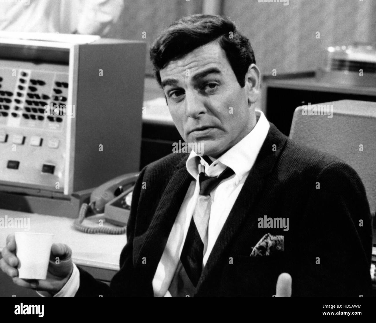Mannix Mike Connors Unforgettable Television Journey - dtr3g3z