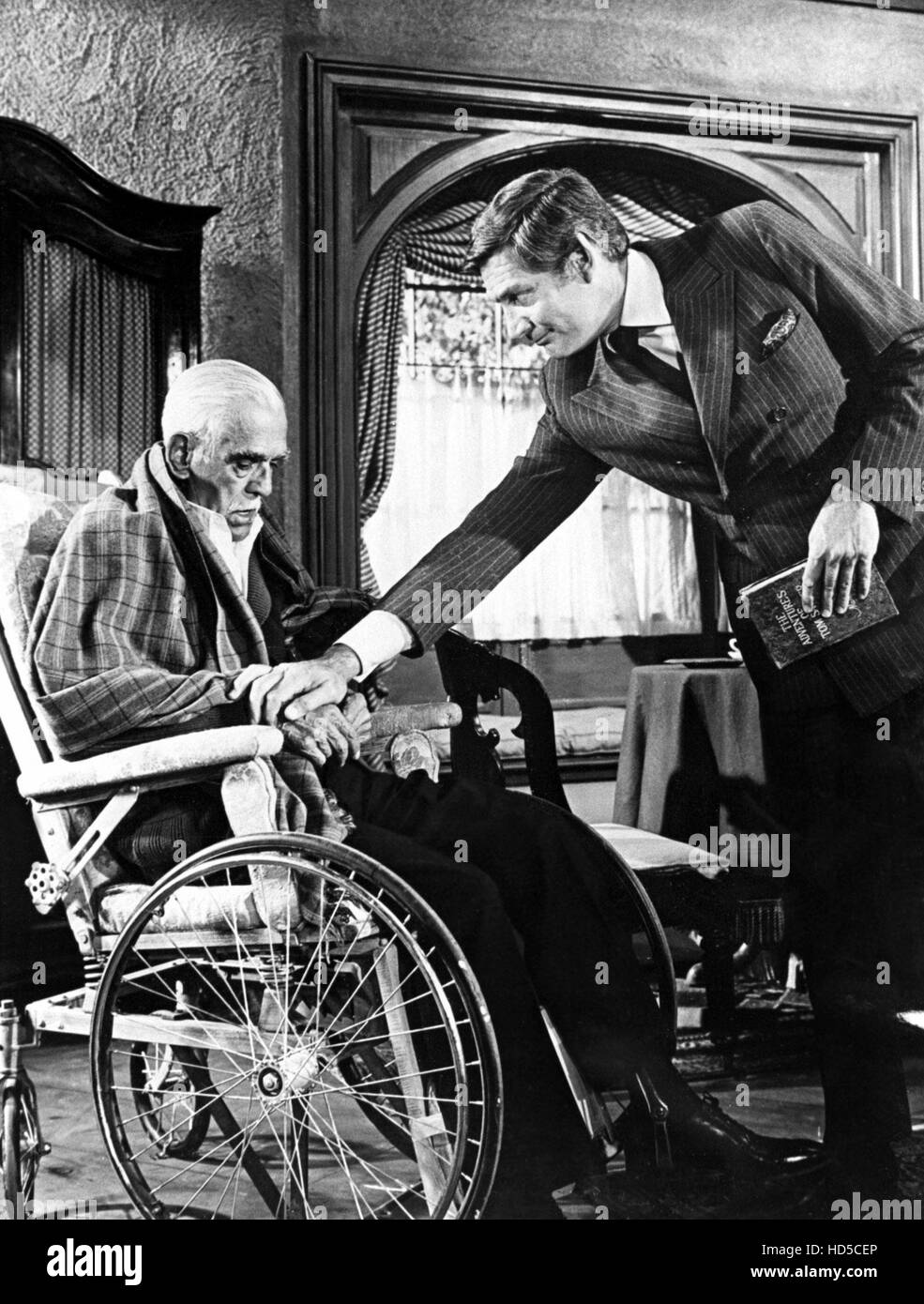 THE NAME OF THE GAME, from left Boris Karloff, Gene Barry, 'The white