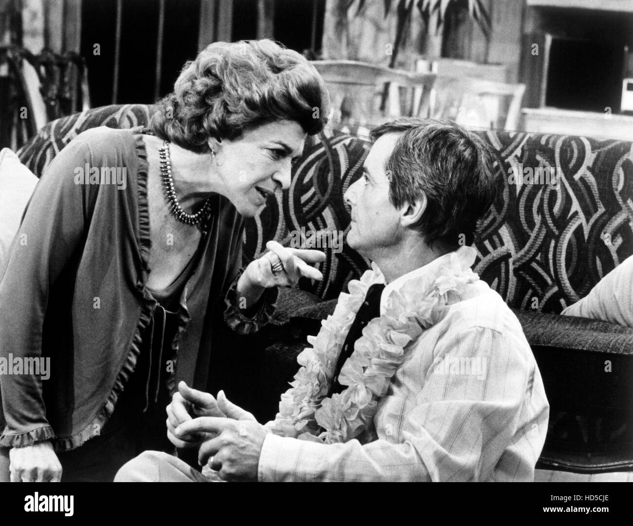 THE NANCY WALKER SHOW, (from left) Nancy Walker, William Daniels, 'The Anniversary, Part I