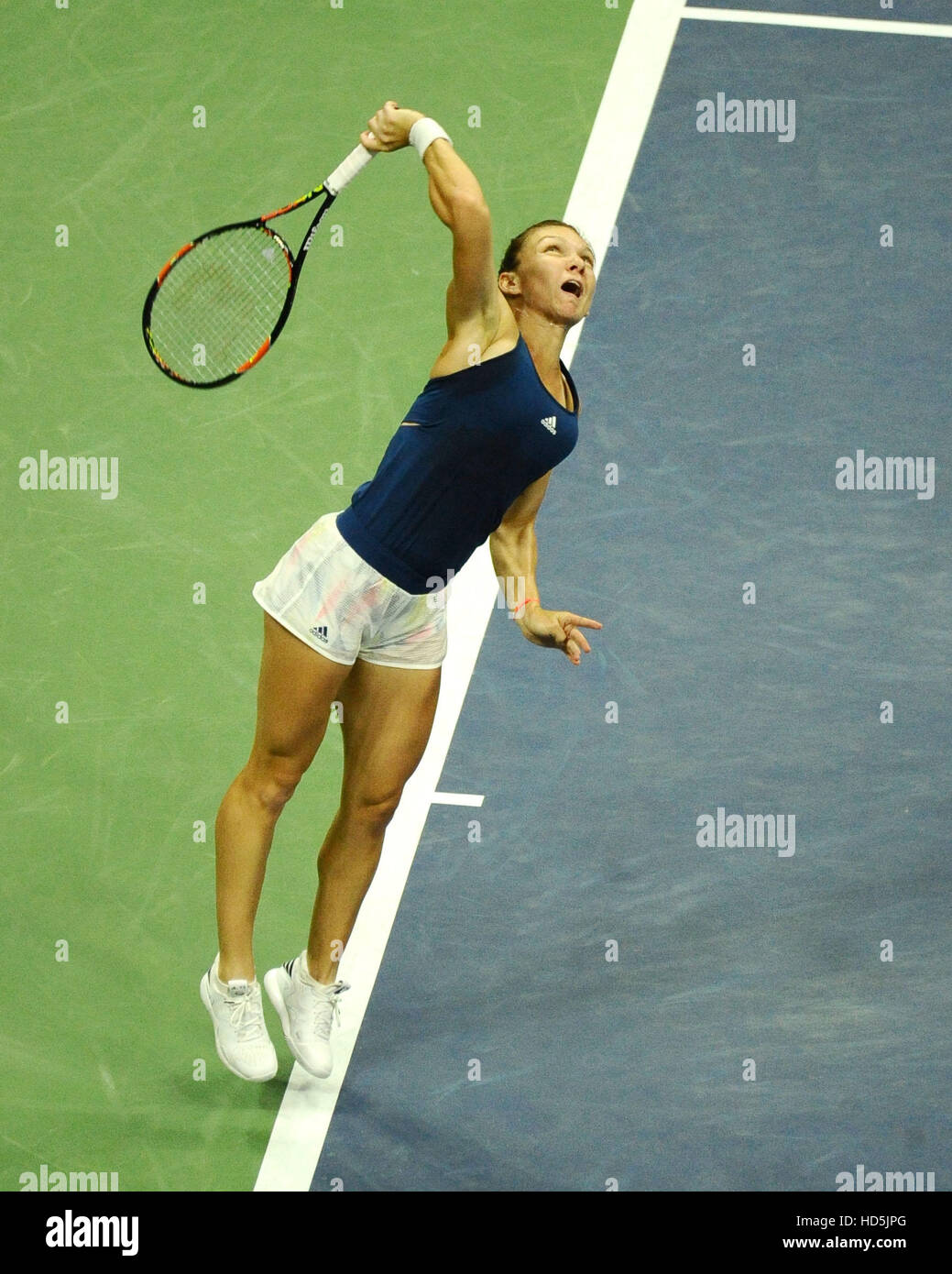 2016 US Open Tennis Championships - Day 10 Featuring: Simona Halep Where:  New York, United States When: 07 Sep 2016 Stock Photo - Alamy