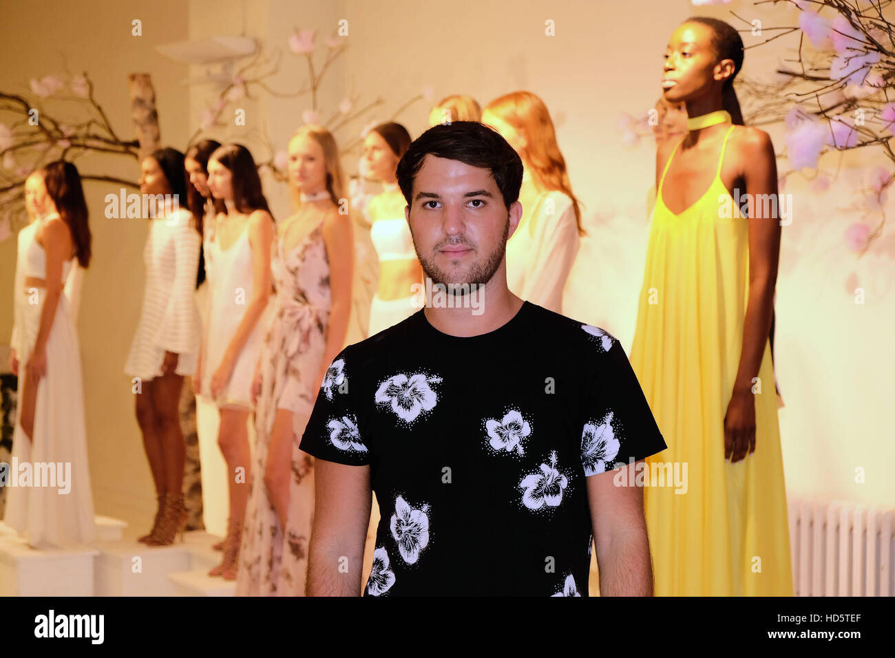 New York Fashion Week Spring/Summer 2017 - Andrew Warren's 'Just Drew ...