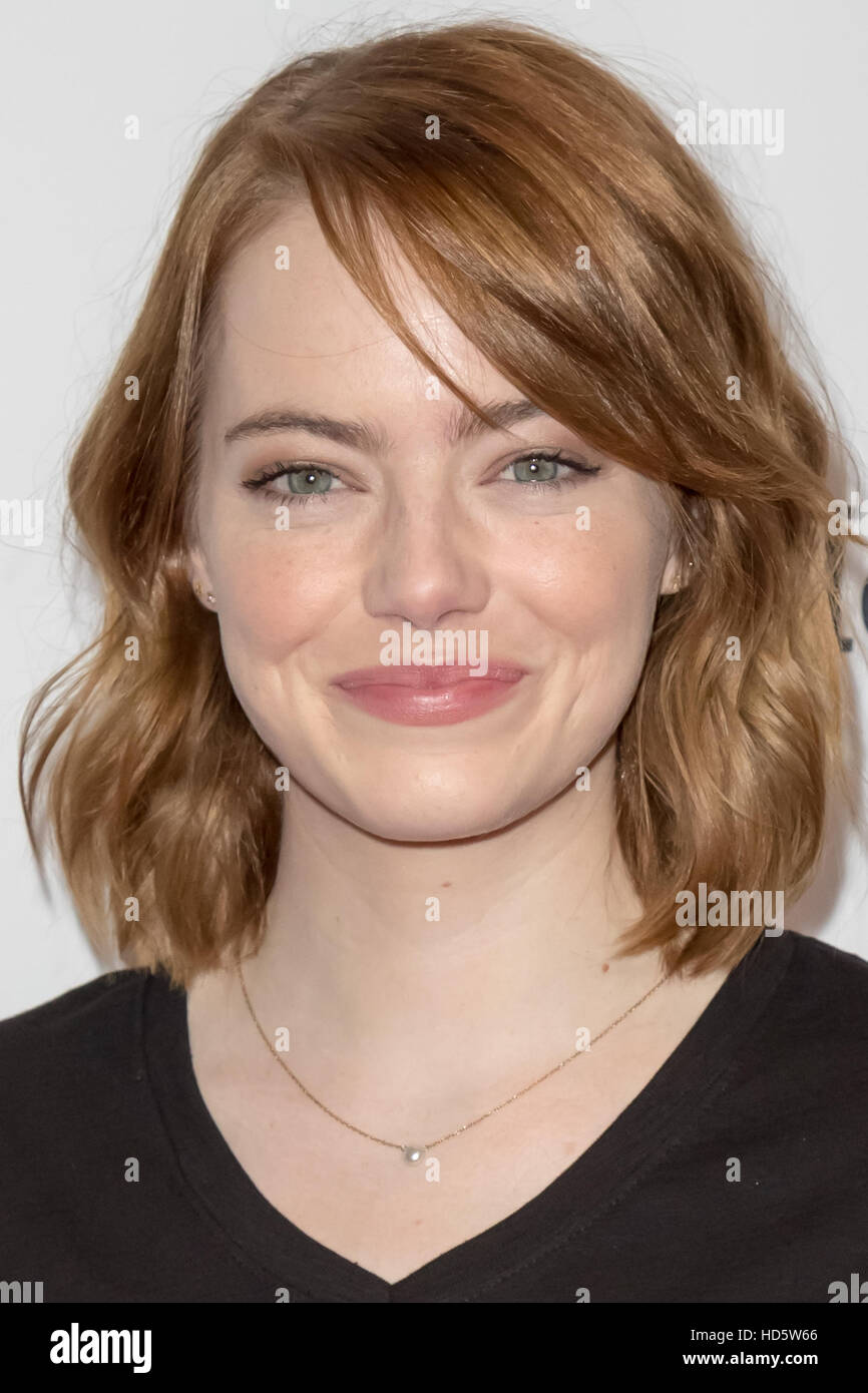 The 5th Biennial Stand Up To Cancer at Walt Disney Concert Hall - Arrivals  Featuring: Emma Stone Where: Los Angeles, California, United States When: 09 Sep 2016 Stock Photo