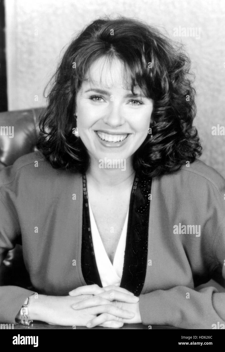 THE OFFICE, Lisa Darr, 1995. © Witt/Thomas Prod. / Courtesy Everett