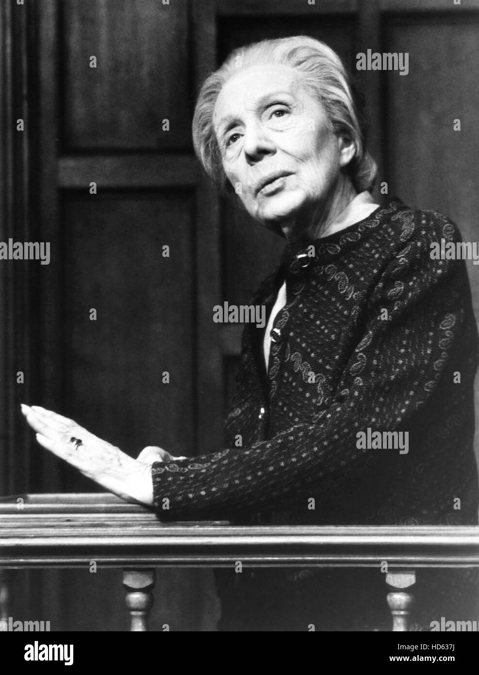 QB VII, Edith Evans, 1974 Stock Photo Alamy