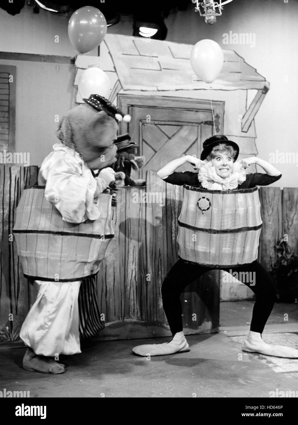 THE SHARI LEWIS SHOW, Shari Lewis (r.), 1960-63 Stock Photo - Alamy