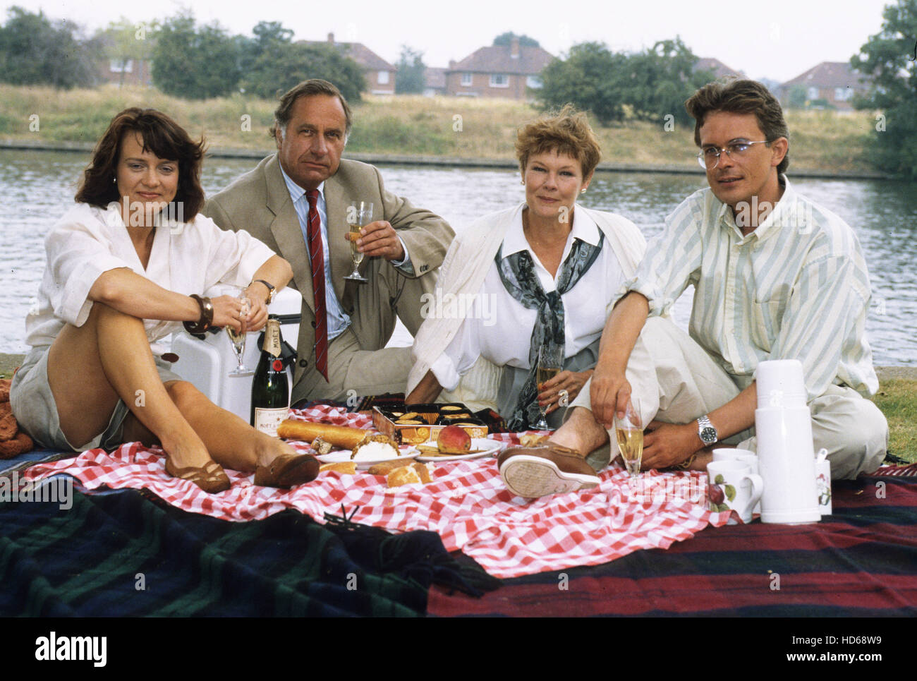 AS TIME GOES BY, (from left): Moira Brooker, Geoffrey Palmer, Dame Judi  Dench, Philip Bretherton, (Season 1, 1992), 1992-2005 Stock Photo - Alamy
