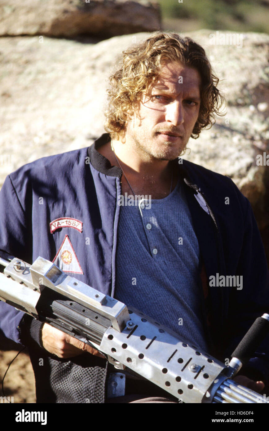 EARTH 2, Clancy Brown, (Season 1), 199495, © Universal Television / Courtesy Everett Collection