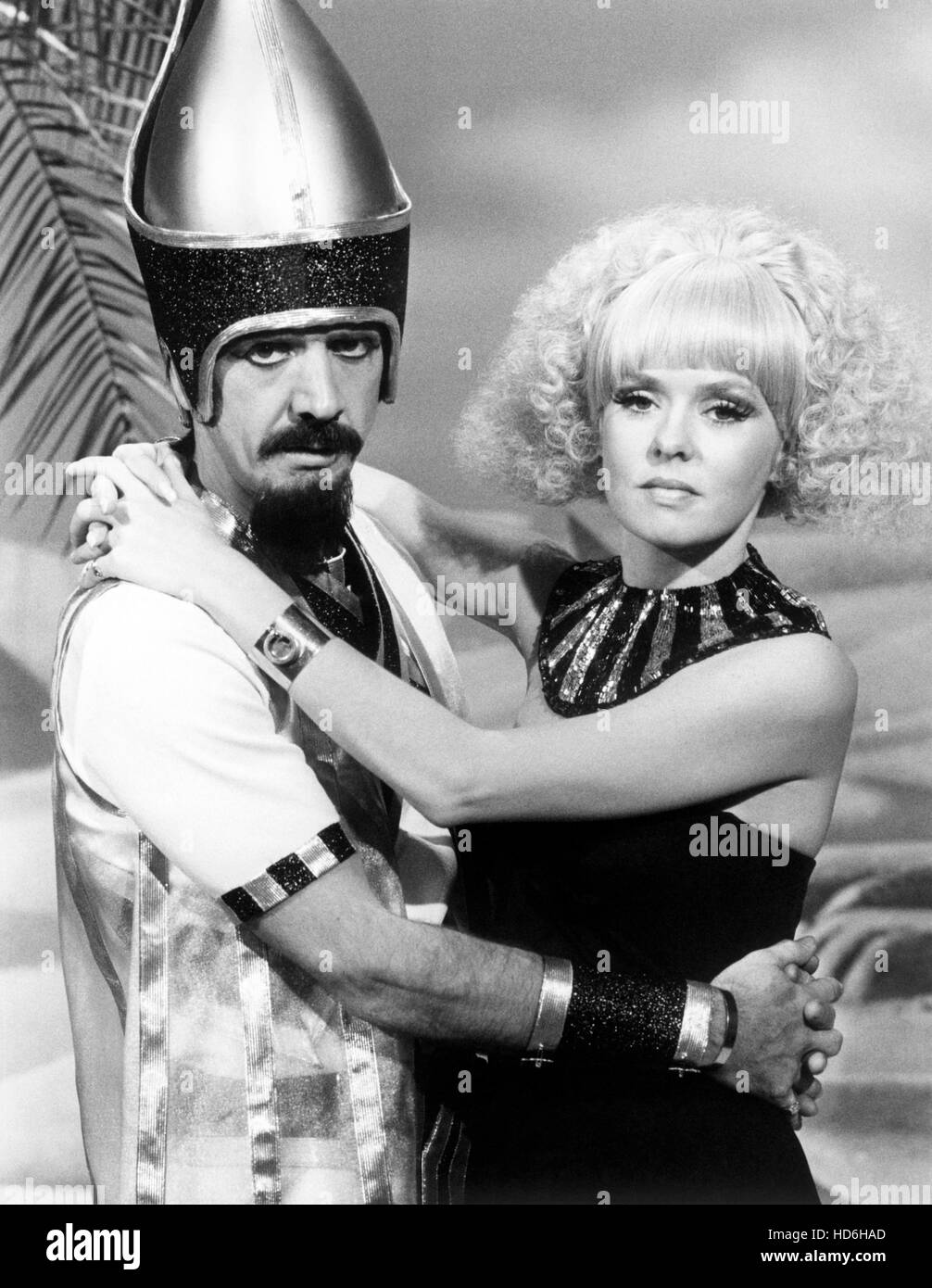 THE SONNY AND CHER SHOW, from left: Sonny Bono, Joey Heatherton (Season ...