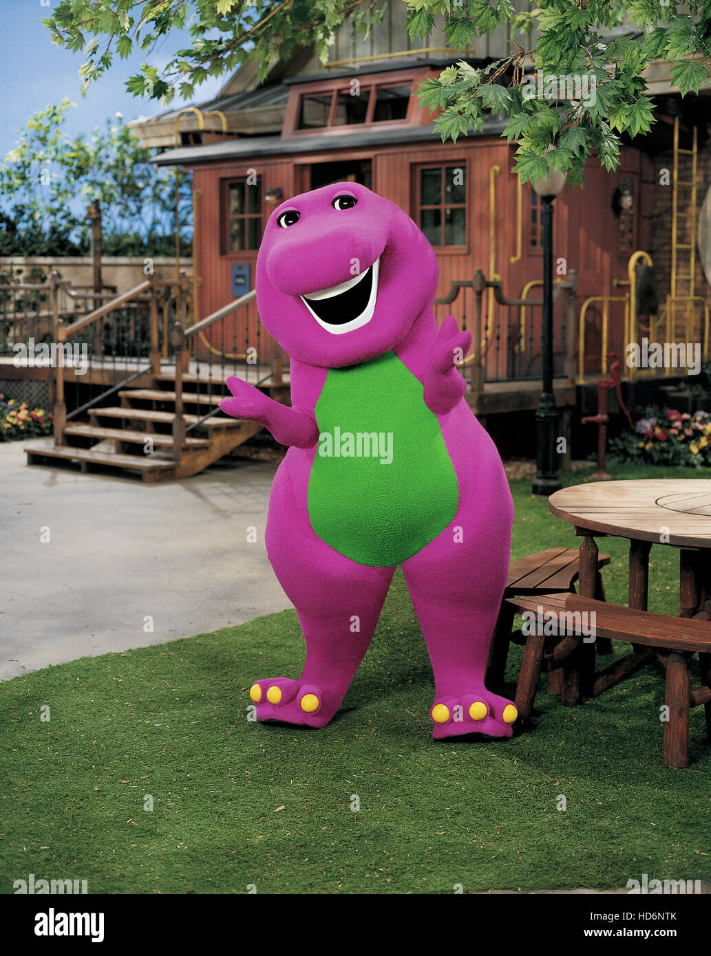 BARNEY AND FRIENDS, Barney the dinosaur, 1992- (c)Hit Entertainment ...