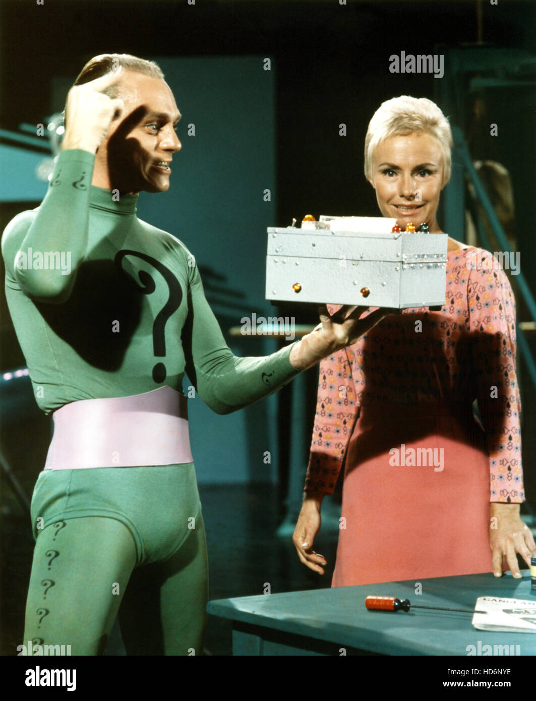 BATMAN, Frank Gorshin, Peggy Ann Garner, 'Ring Around the Riddler', (Season  3, aired September 21, 1967), 1966-68, TM and Stock Photo - Alamy
