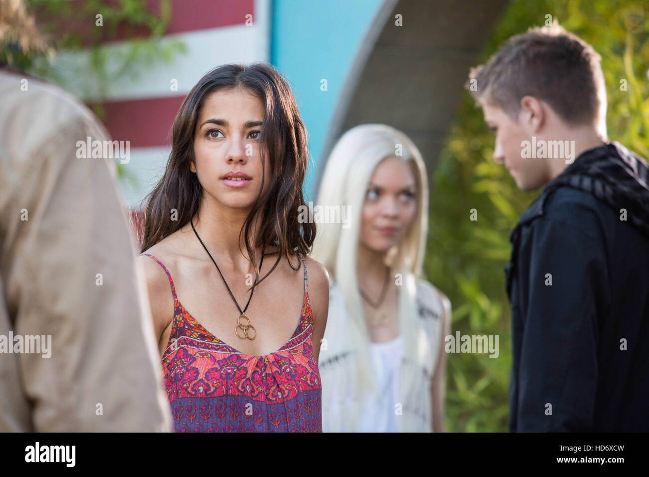 seychelle-gabriel-falling-skies-falling-skies