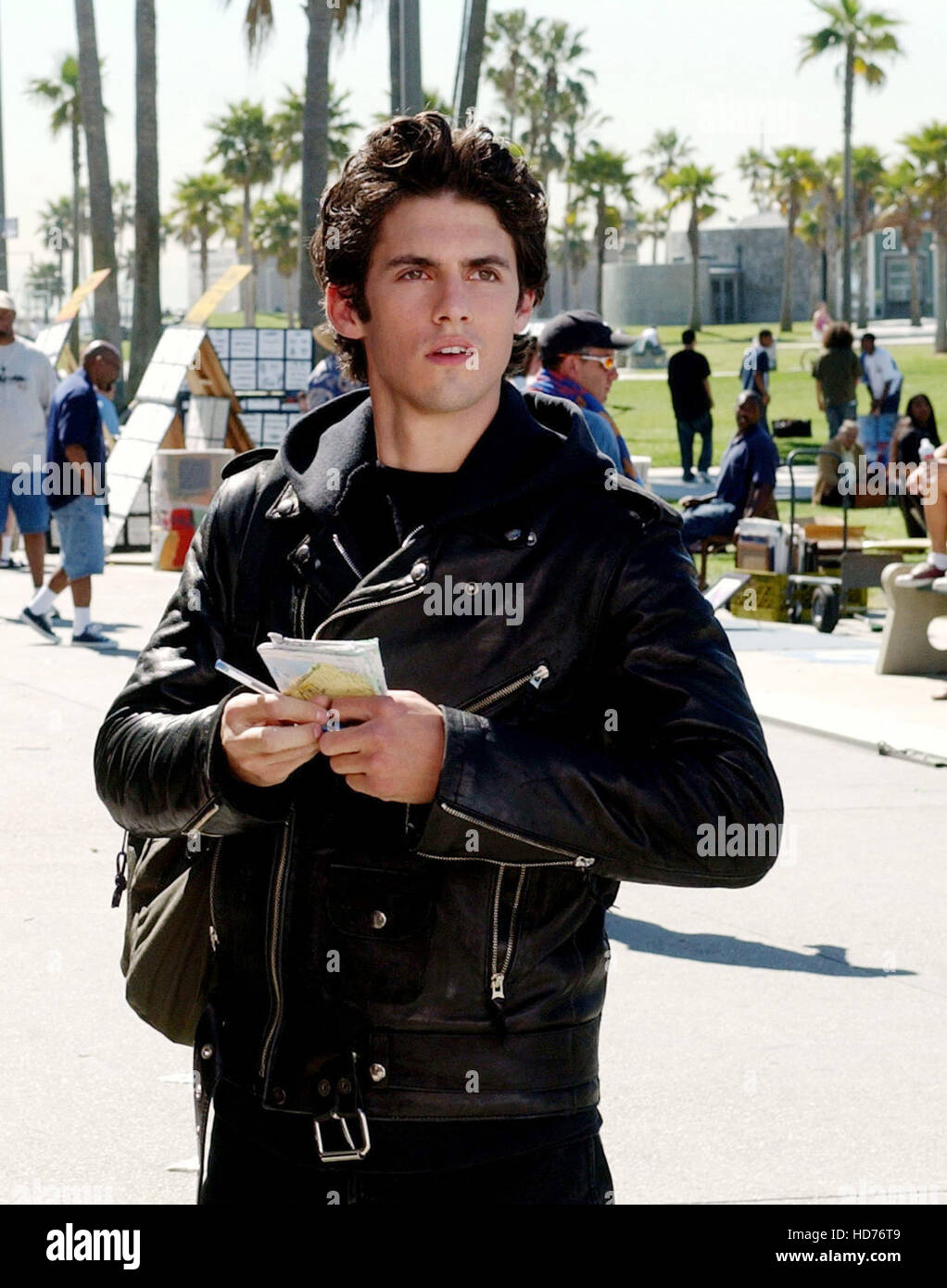 gilmore-girls-spinoff-here-comes-the-sun-milo-ventimiglia