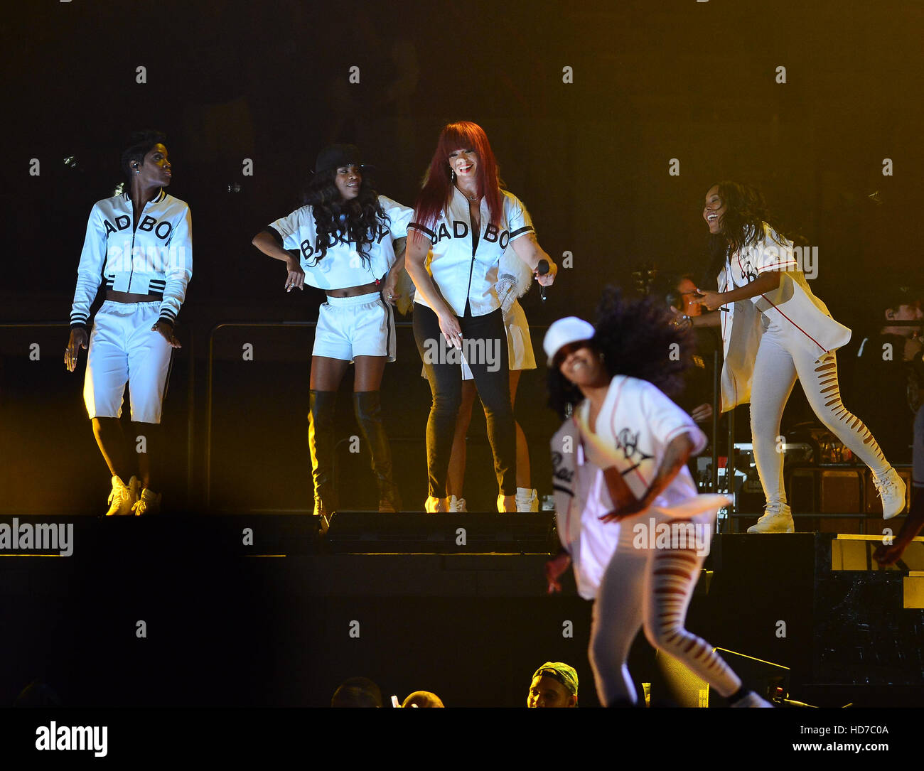 Total and Faith Evans perform onstage during the Bad Boy Family Reunion Tour at the American Airlines Arena in Miami, Florida.  Featuring: Total, Faith Evans Where: Miami, Florida, United States When: 10 Sep 2016 Stock Photo