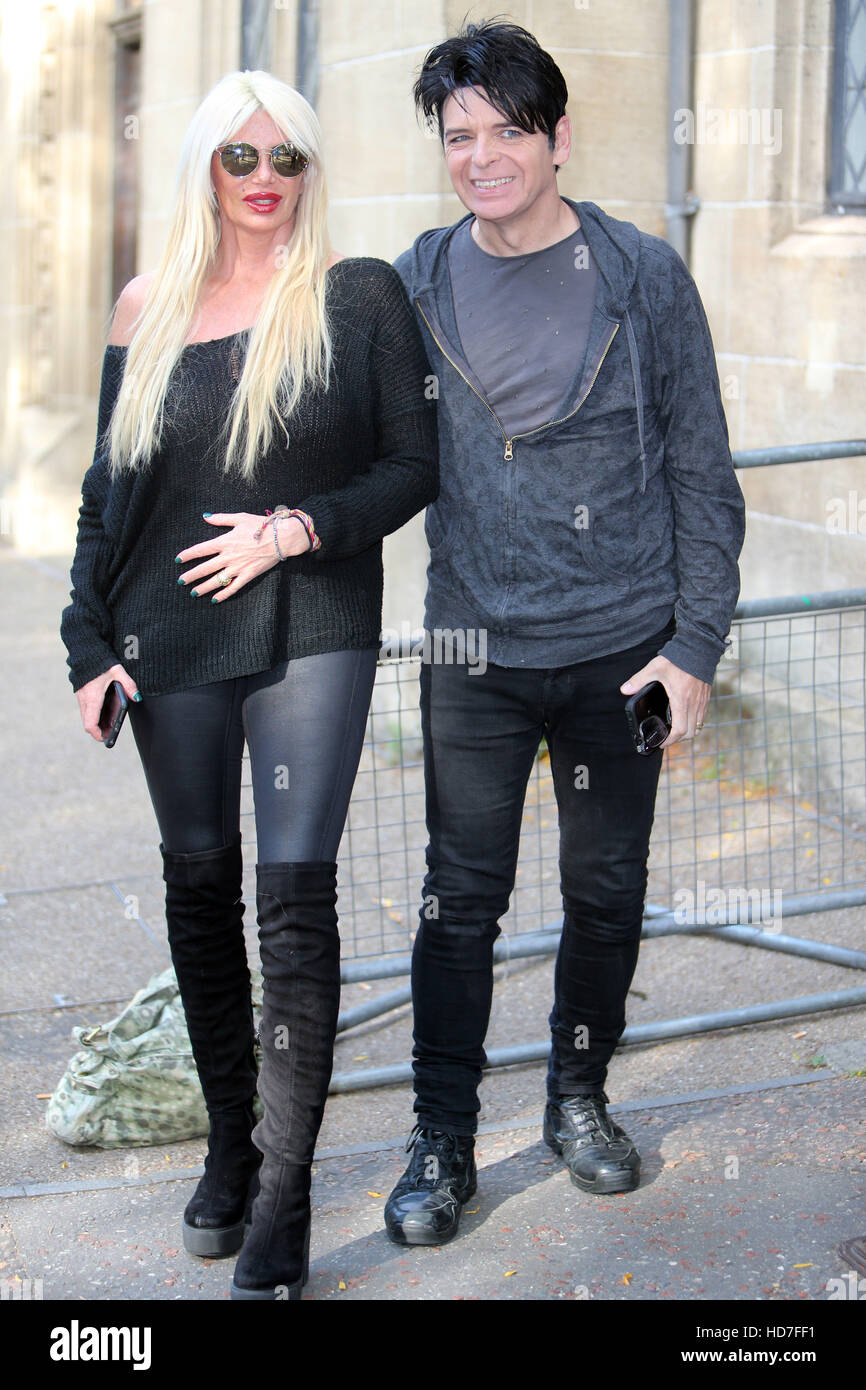 Gary Numan and Gemma O'Neil outside ITV Studios  Featuring: Gary Numan, Gemma O'Neil Where: London, United Kingdom When: 13 Sep 2016 Stock Photo