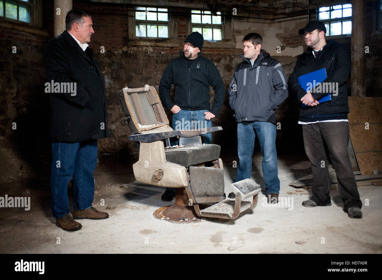 GHOST HUNTERS, l-r: Richard Chakejian, Jason Hawes, Grant Wilson 