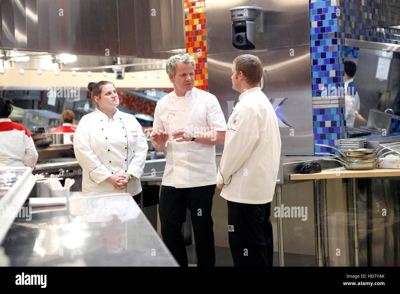 HELL'S KITCHEN, (from left) finalist Nona Sivley, chef Gordon Ramsay