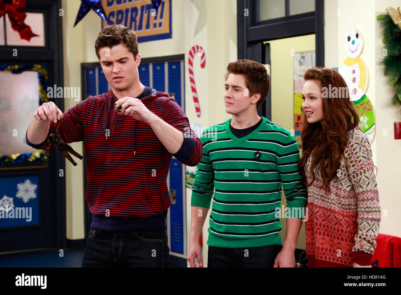 LAB RATS, lr Spencer Boldman, Billy Unger, Kelli Berglund in 'Merry