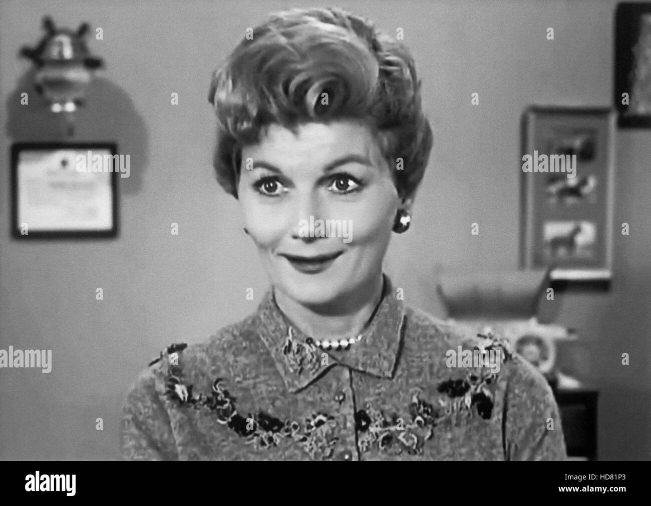 LEAVE IT TO BEAVER, Barbara Billingsley, 195763 Stock Photo Alamy