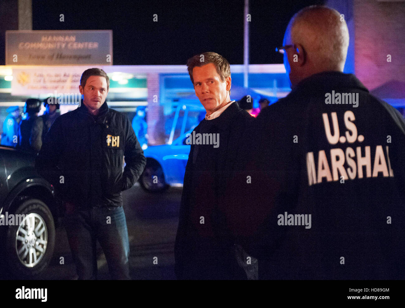 THE FOLLOWING, lr Shawn Ashmore, Kevin Bacon in 'The End Is Near
