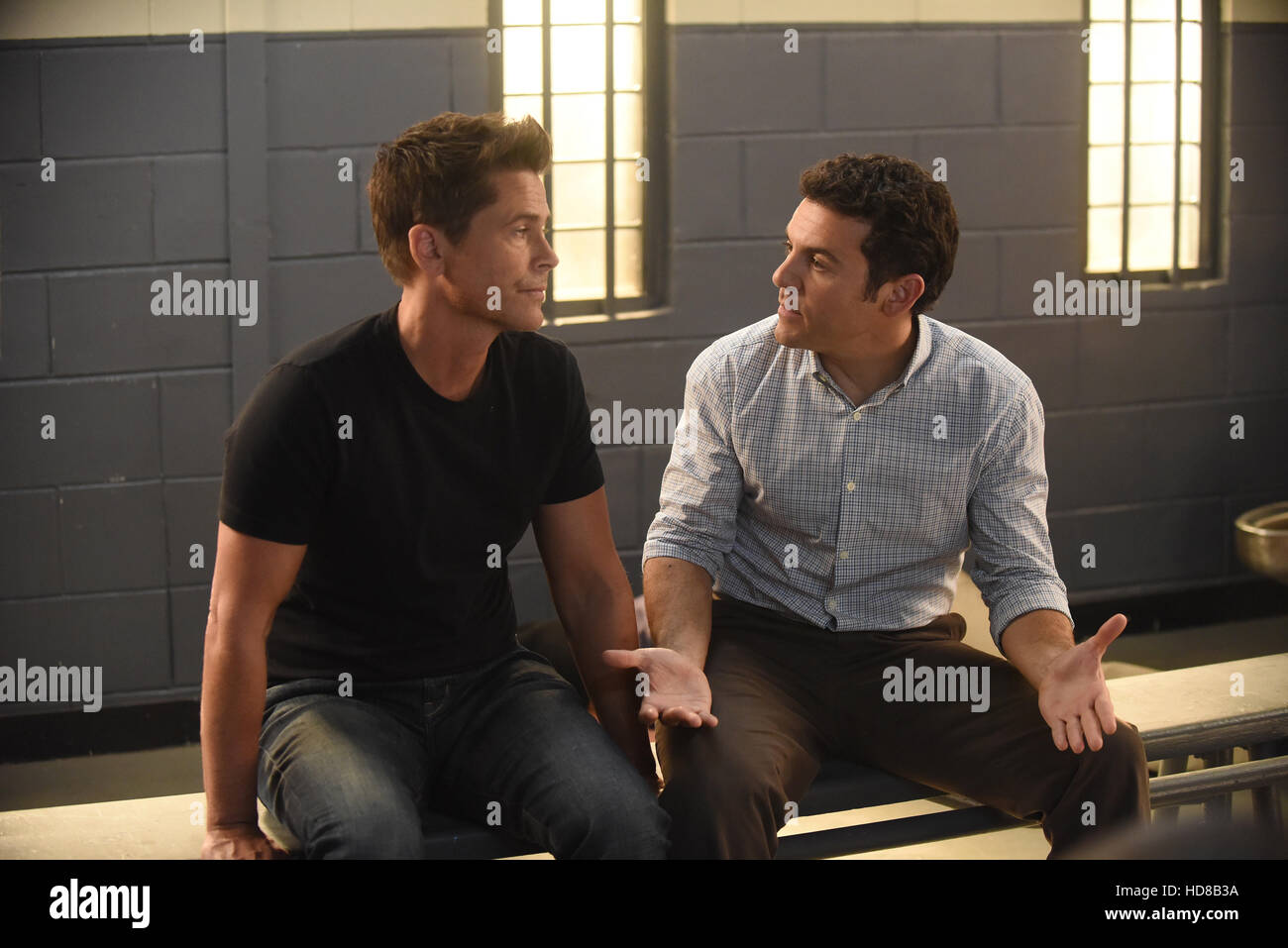 THE GRINDER, lr Rob Lowe, Fred Savage in 'Buckingham Malice' (Season