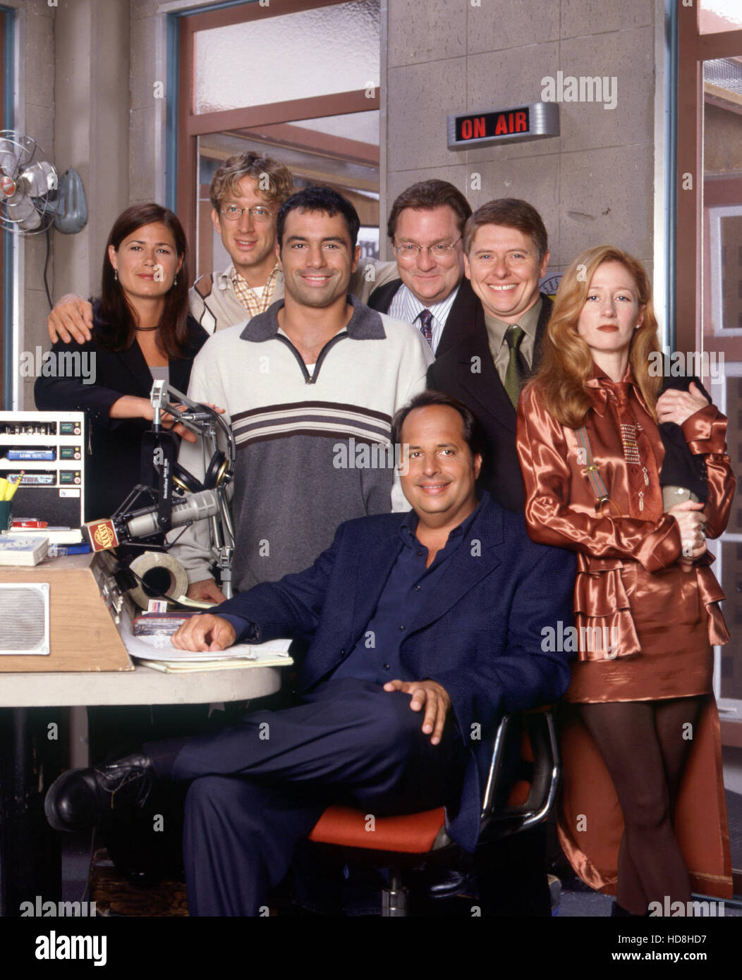 NEWSRADIO, Maura Tierney, Andy Dick, Joe Rogan, Stephen Root, Dave ...
