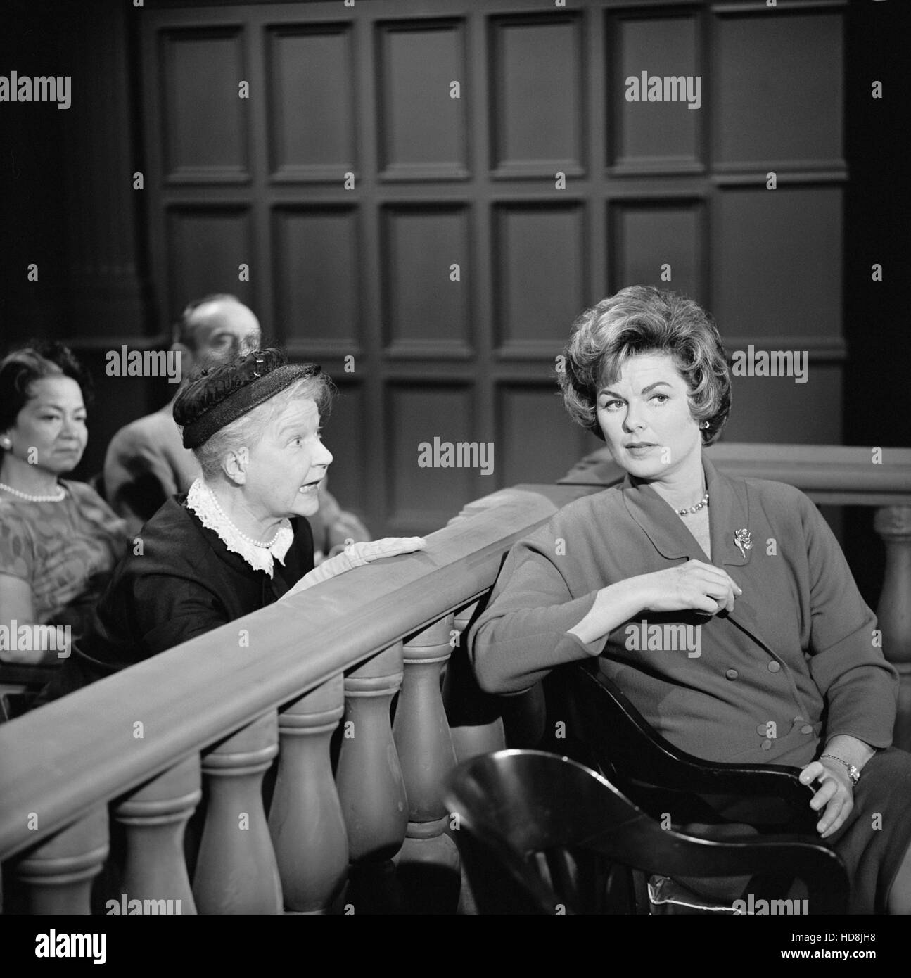 PERRY MASON, Barbara Hale (right), (Season 8), 1957-66 Stock Photo - Alamy