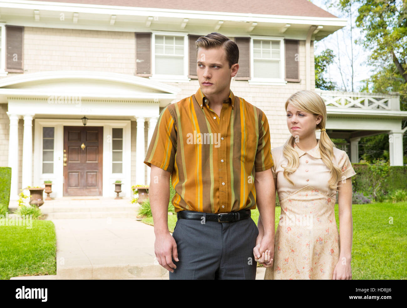 PETALS ON THE WIND, (from left) Wyatt Nash, Bailey Buntain, (aired May