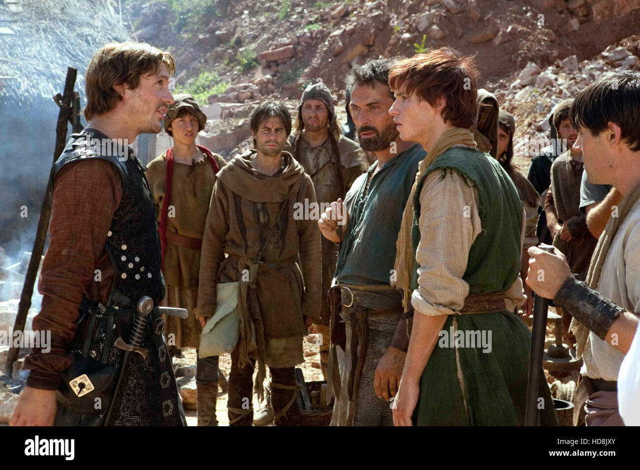 THE PILLARS OF THE EARTH, (from left) David Oakes, Liam Garrigan