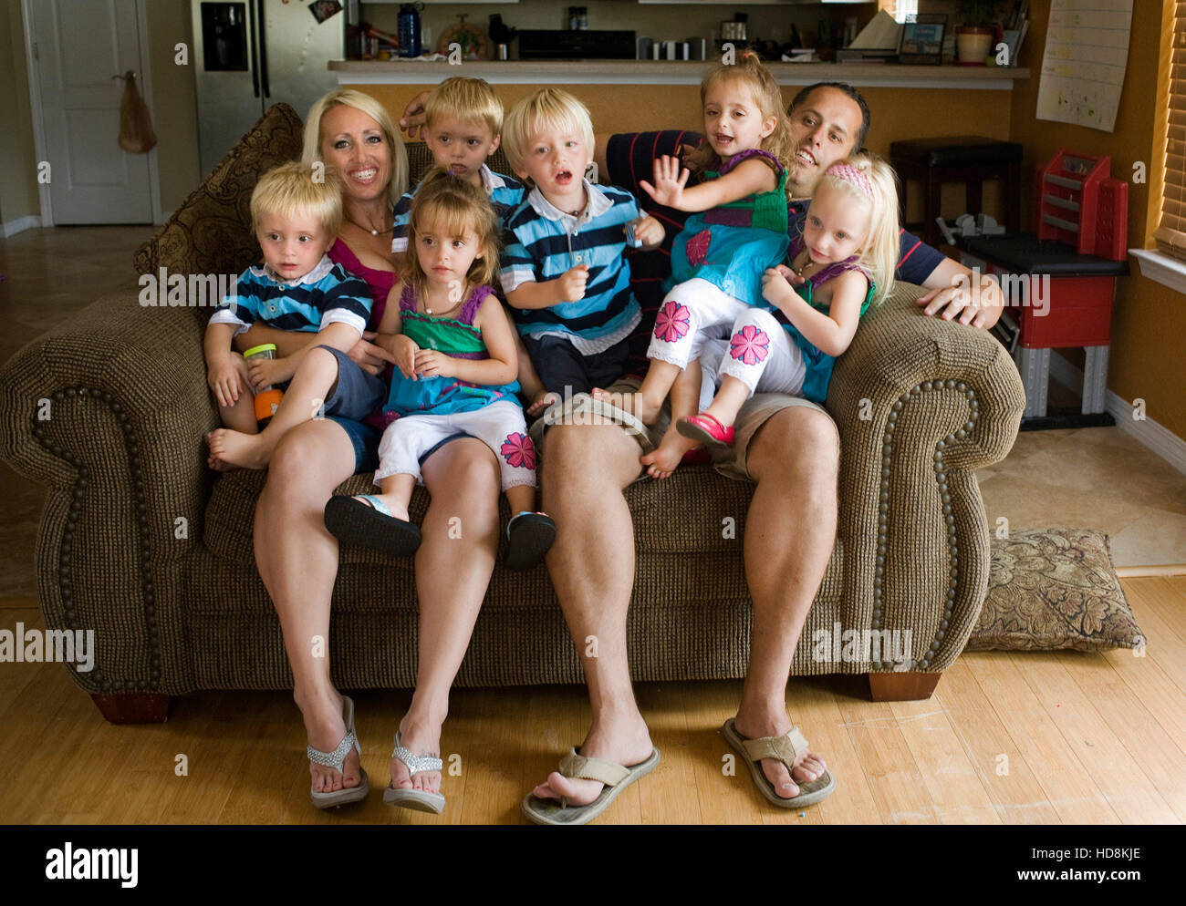 RAISING SEXTUPLETS, (from left): Grant Masche, Jenny Masche, Molli