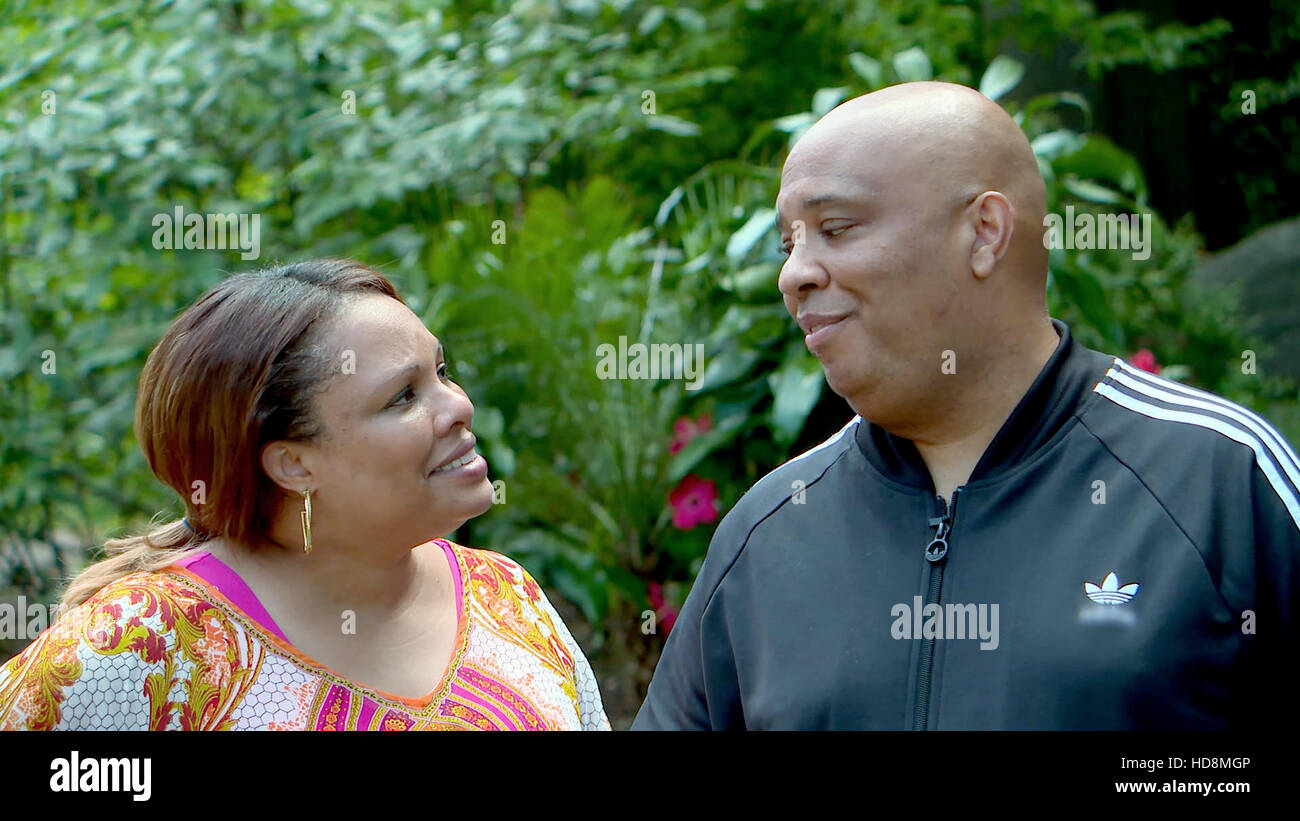 REV RUNS AROUND THE WORLD, (from left): Justine Simmons, Rev Run (aka