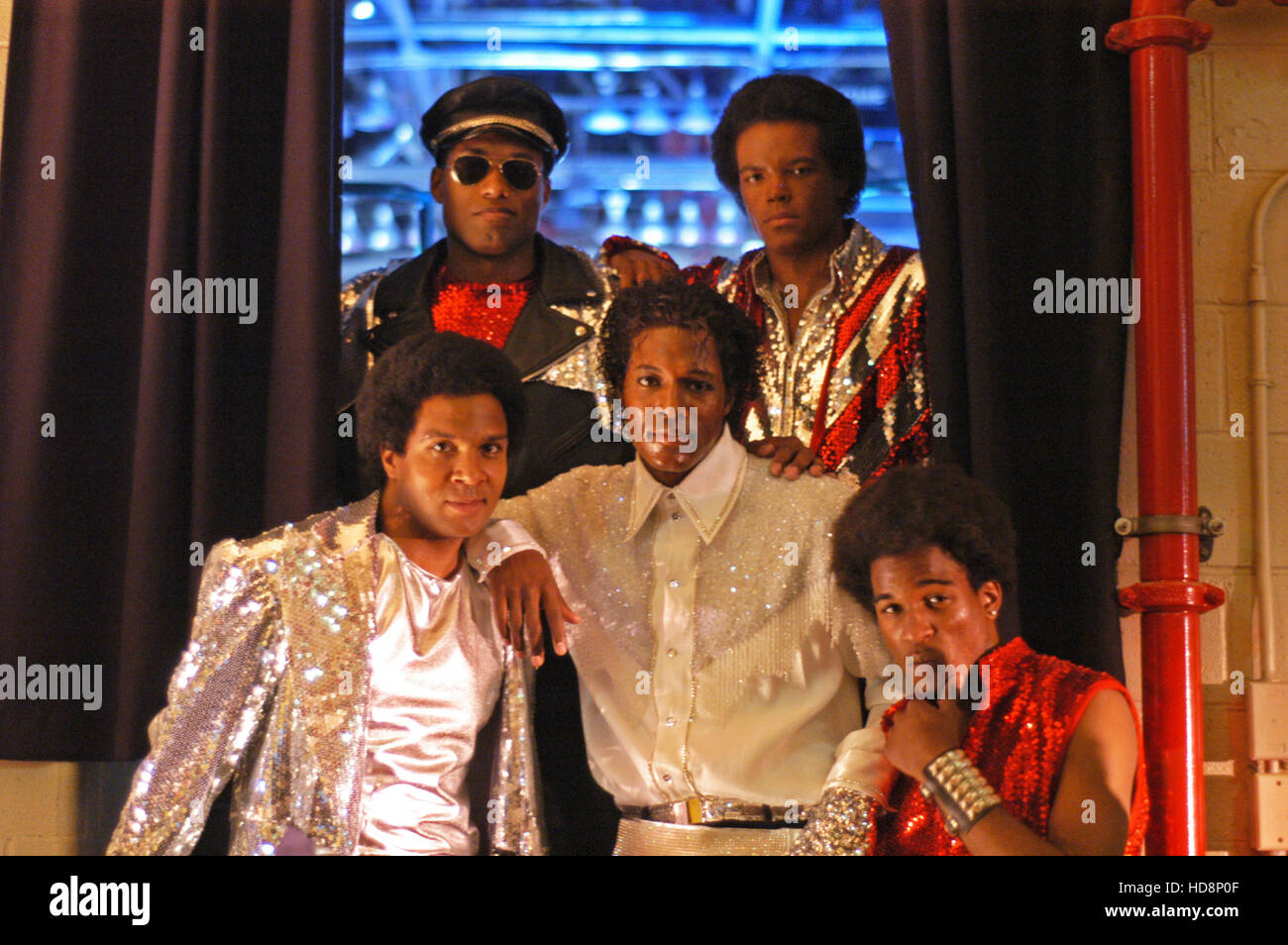 MAN IN THE MIRROR THE MICHAEL JACKSON STORY, Flex Alexander (center