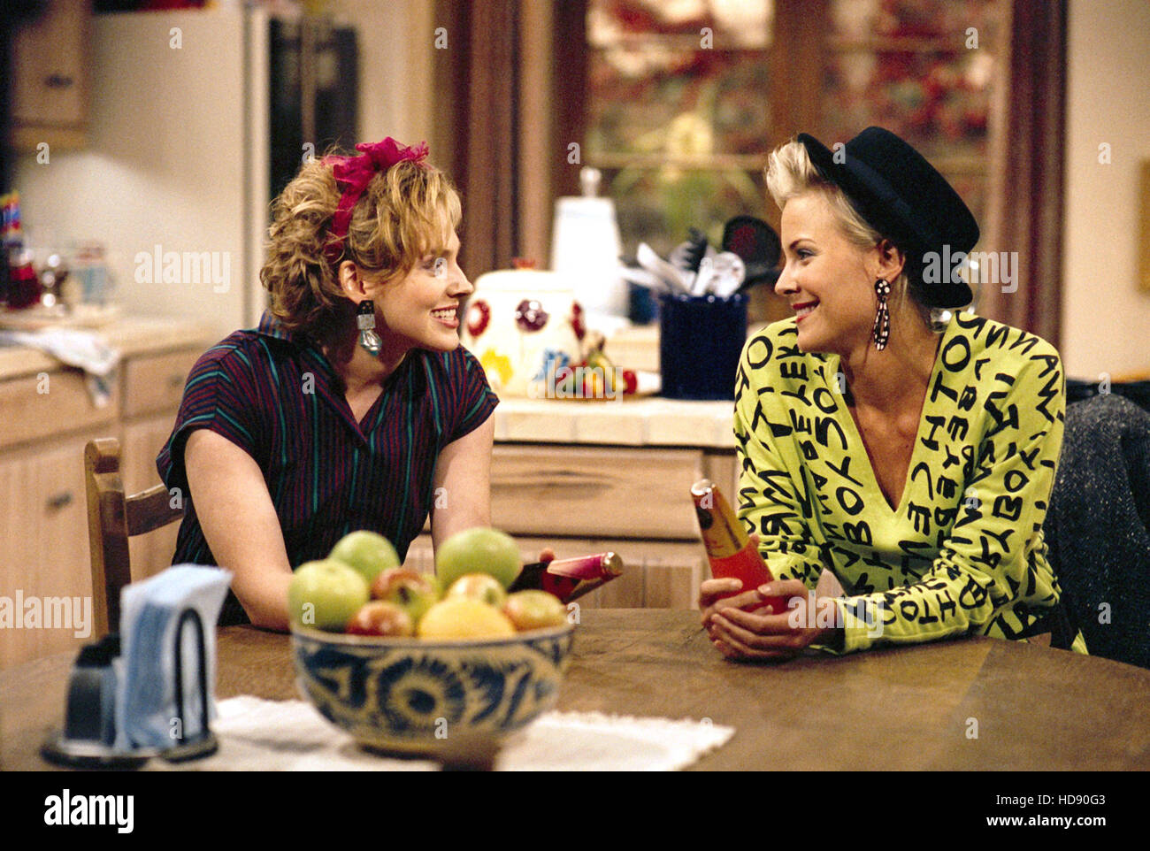 THAT 80'S SHOW, Tinsley Grimes, Brittany Daniel, 'Pilot', aired 01/23