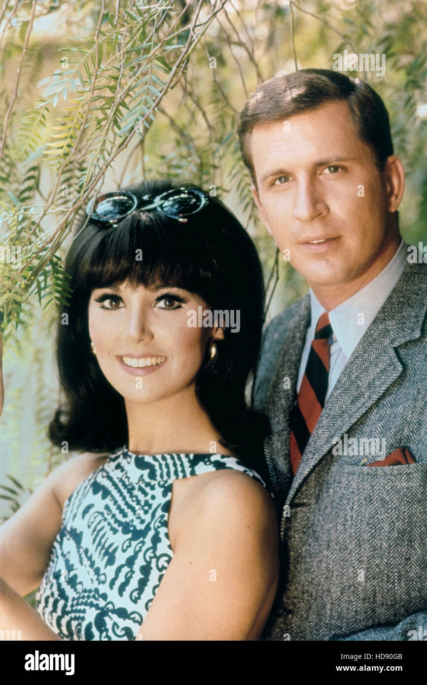 THAT GIRL, (from left) Marlo Thomas, Ted Bessell, 196671 Stock Photo