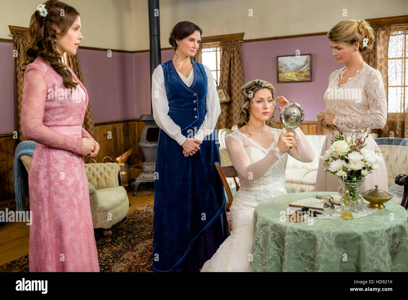 WHEN CALLS THE HEART, (from left): Erin Krakow, Brooke Shields, Pascale