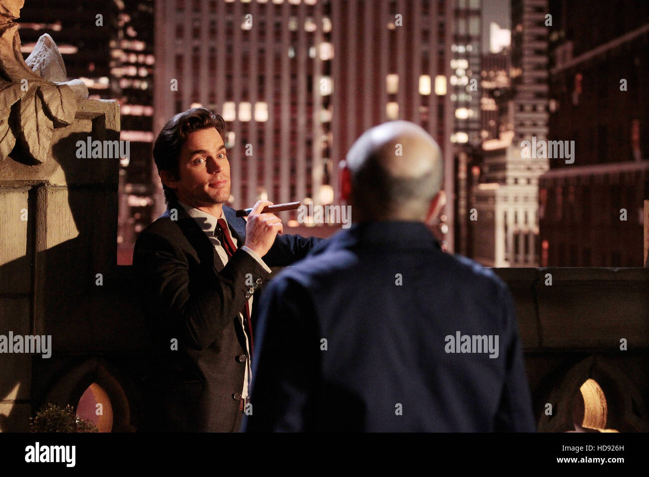 WHITE COLLAR, (from left): Matt Bomer, Willie Garson (back to camera), 'Out  of The Frying Pan', (Season 5, ep. 502, airs Oct Stock Photo - Alamy