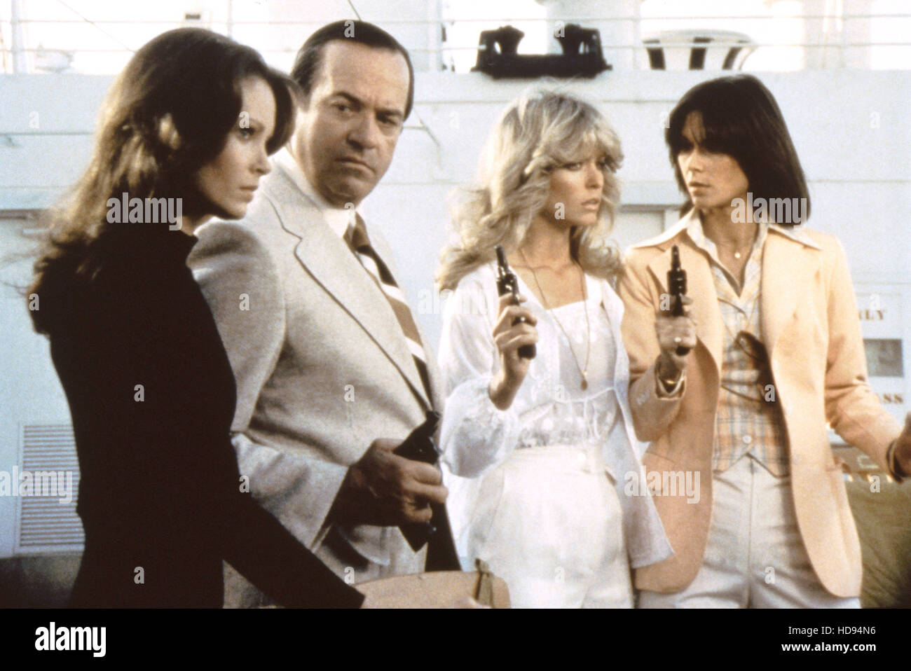 Farrah Fawcett Charlies Angels With Gun farrah-fawcett-charlies-angels-with-gun