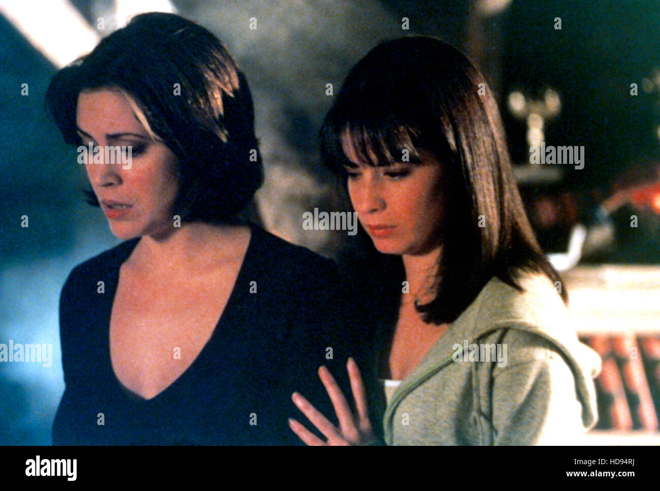 Alyssa Milano Charmed Season 1