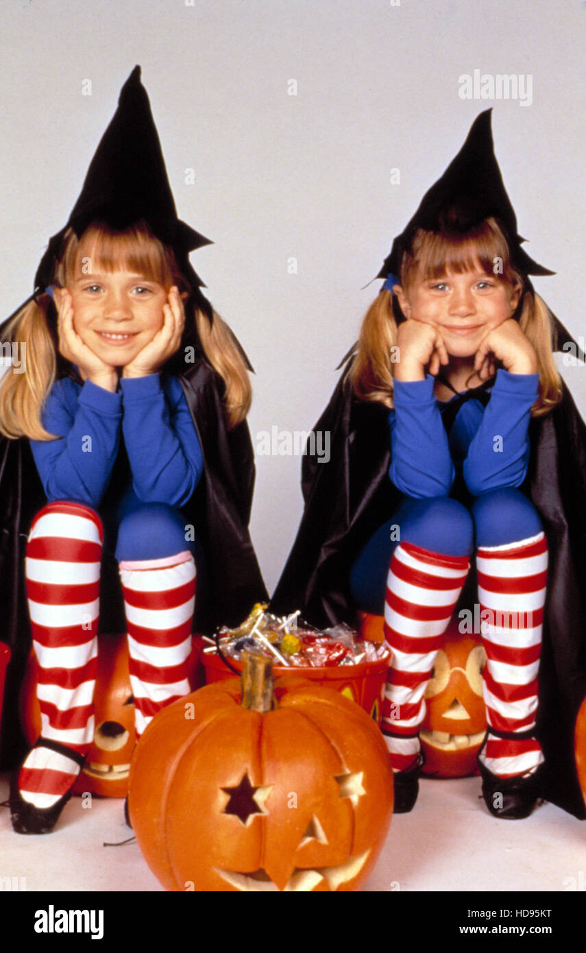 DOUBLE, DOUBLE, TOIL AND TROUBLE, MaryKate Olsen and Ashley Olsen (Olsen Twins)1993 Stock Photo