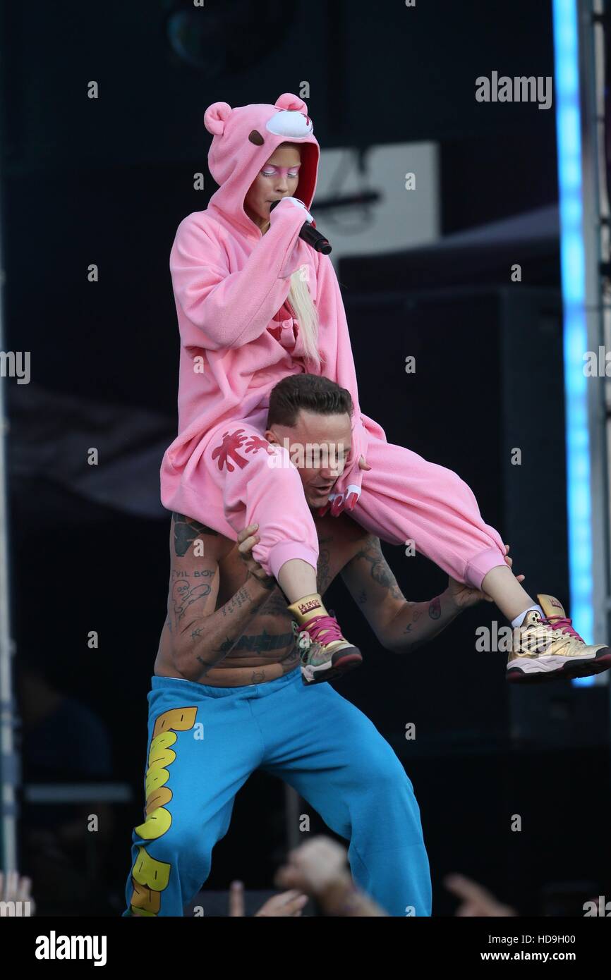 Yolandi Visser Pregnant