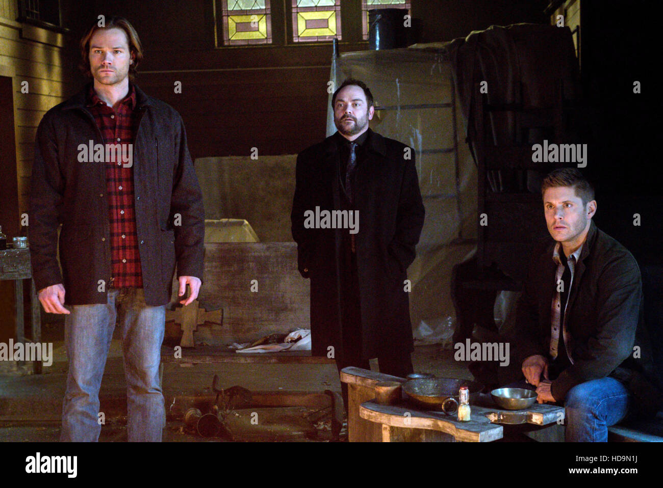 SUPERNATURAL, (from left): Jared Padalecki, Mark Sheppard, Jensen Ackles, 'Hell's Angel', (Season 11, ep. 1118, aired April 6, Stock Photo