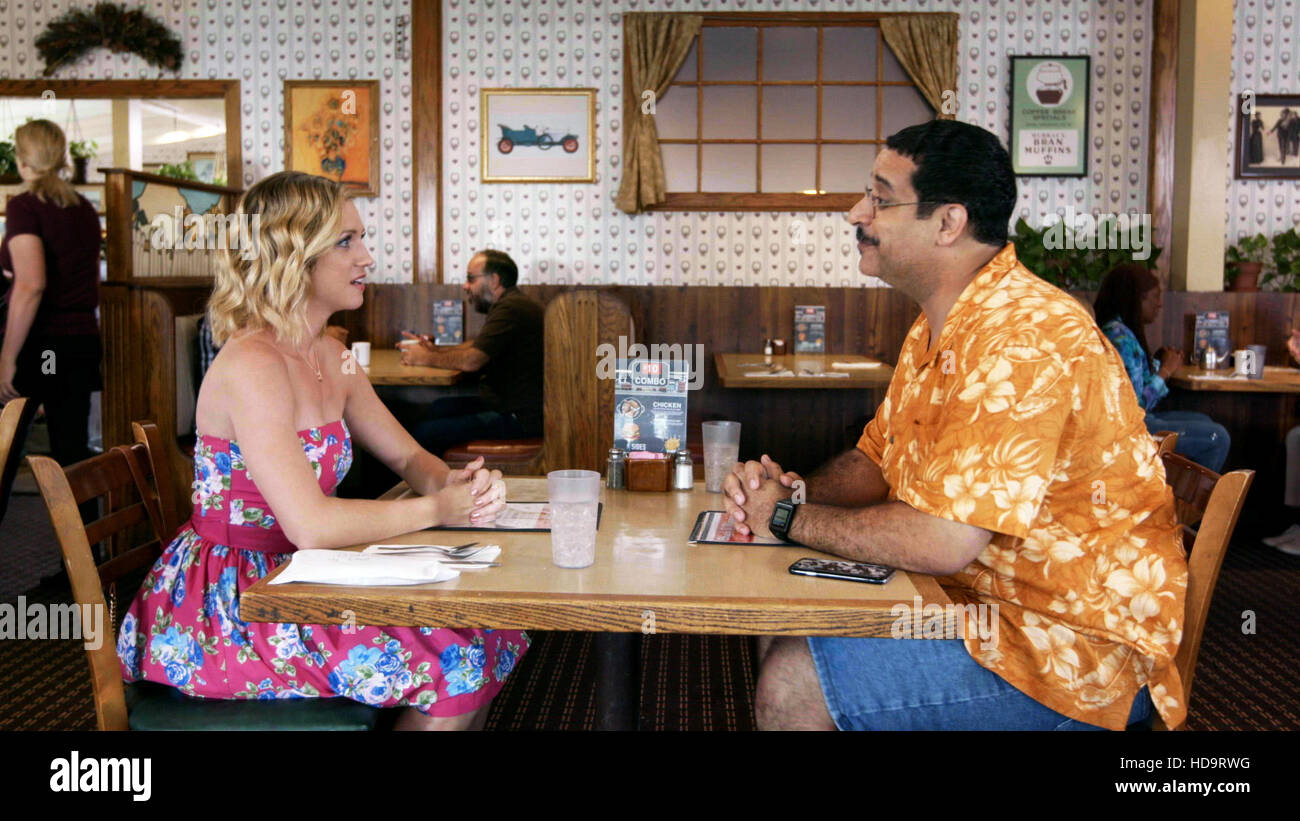 WORKAHOLICS, (from left) Brittany Snow, Erik Griffin, 'Gone Catfishing