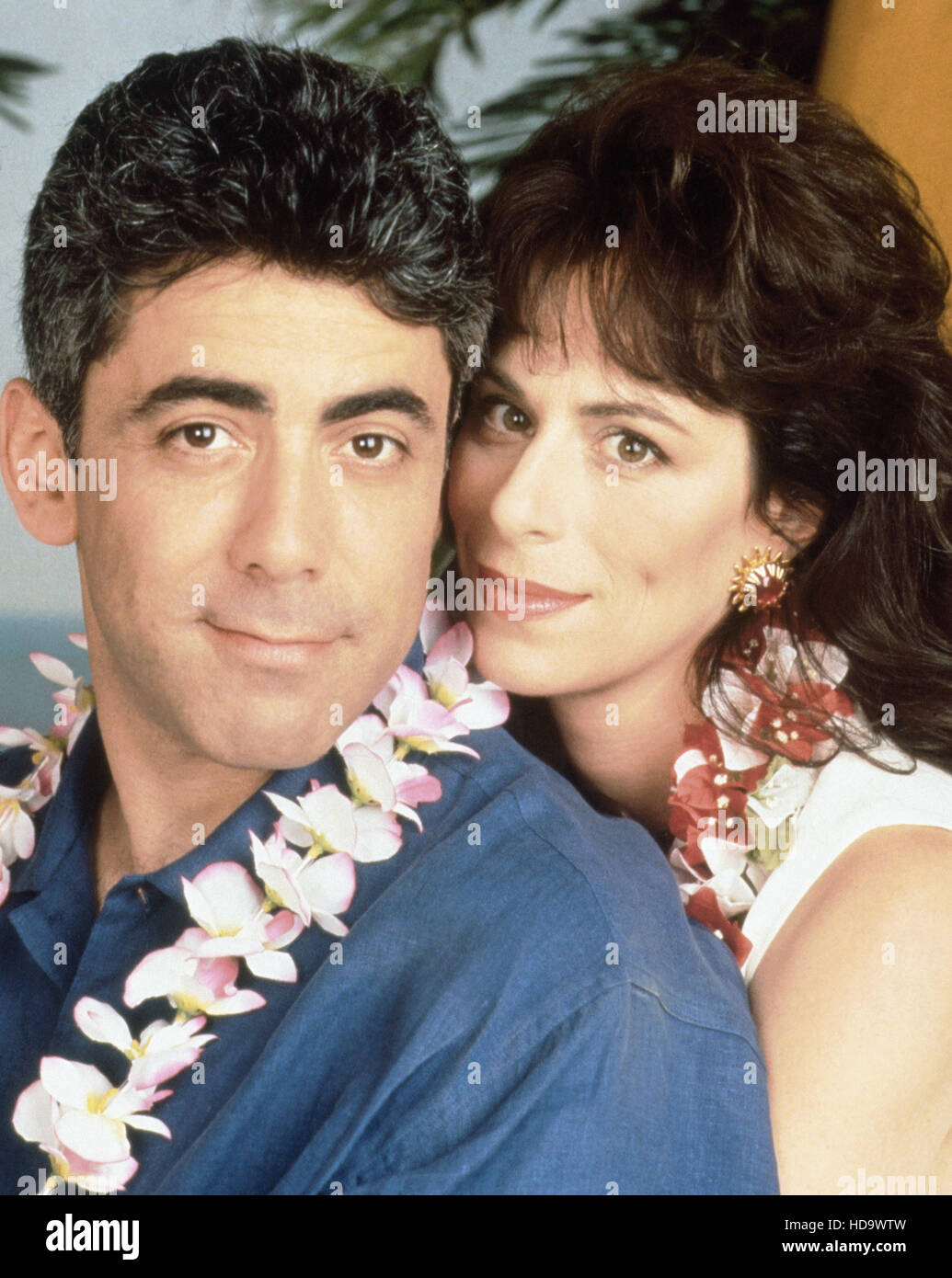 BIG WAVE DAVE'S, from left Adam Arkin, Jane Kaczmarek, 1993