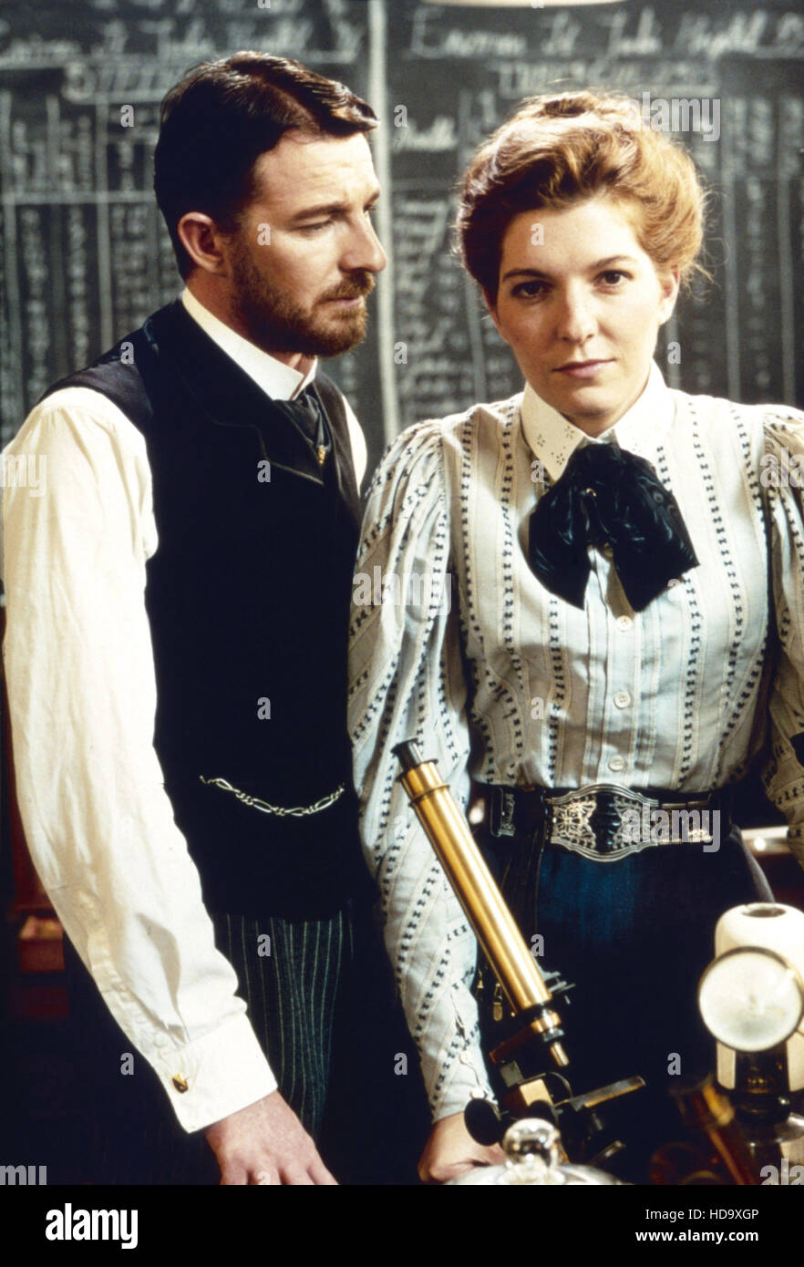BRAMWELL, from left Kevin MoMonagle, Gemma Redgrave, 19951998, © PBS
