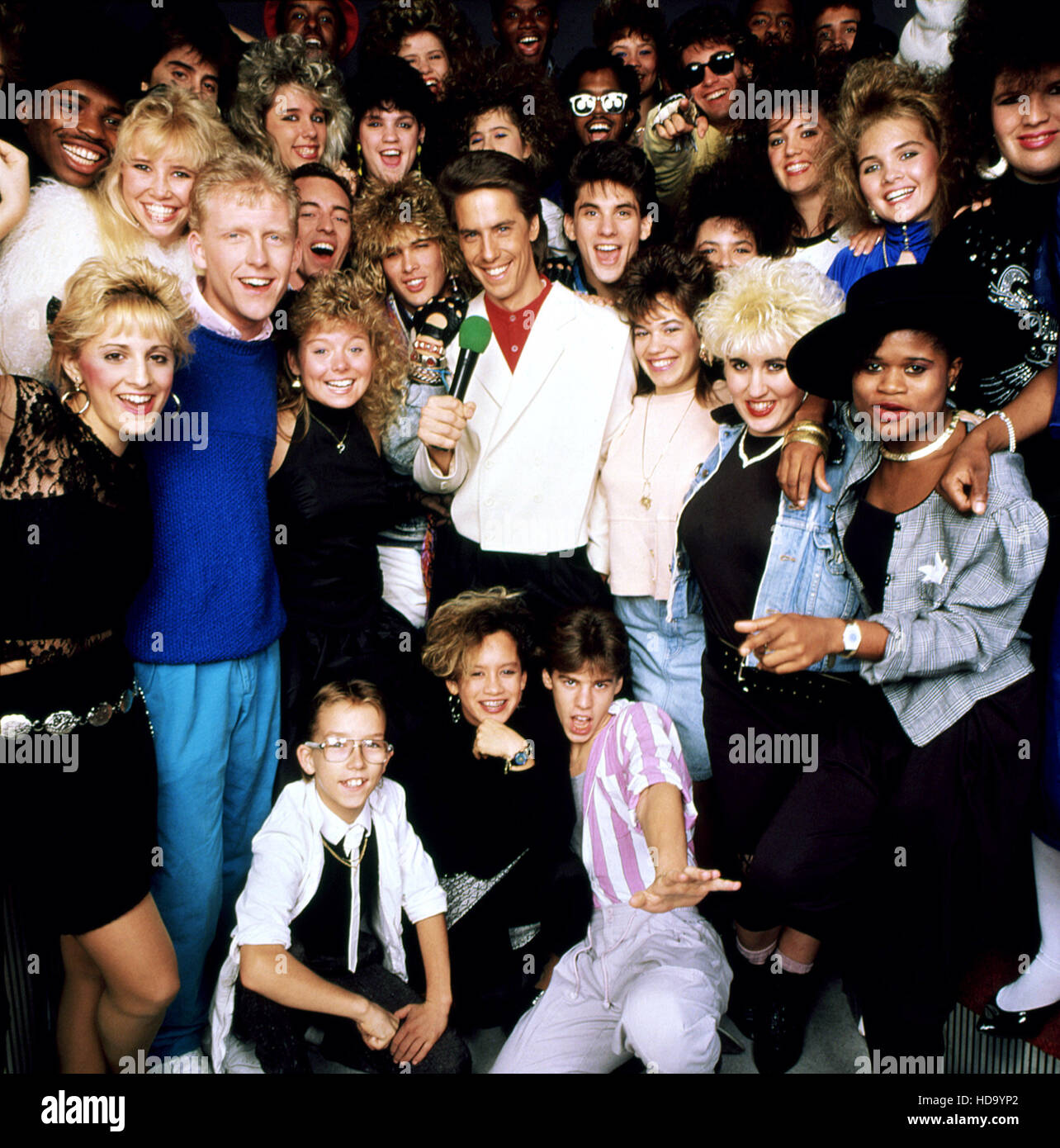 DANCE PARTY USA, host Andy Gury (center), (1986-1992), © USA