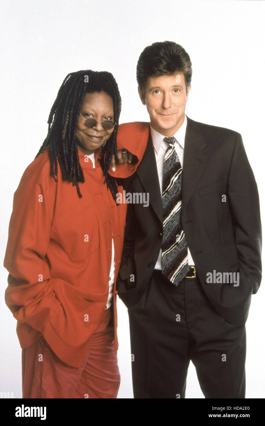 THE HOLLYWOOD SQUARES, (from left): Whoopi Goldberg, Tom Bergeron