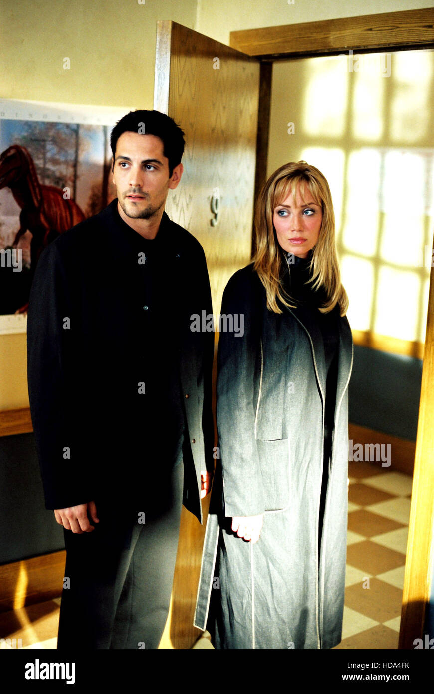 SPECIAL UNIT 2, Michael Landes, Alexondra Lee, 2001-02. © Paramount TV /  Courtesy: Everett Collection Stock Photo - Alamy