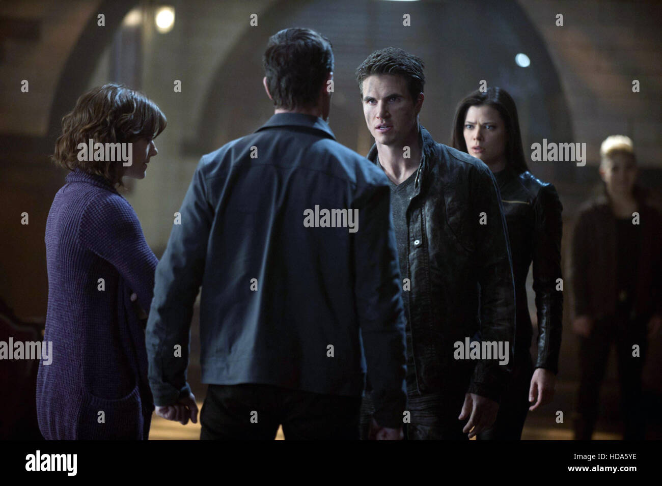 Peyton List And Robbie Amell peyton-list-and-robbie-amell